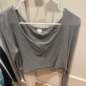 Colsie Gray Ribbed Long Sleeve Top